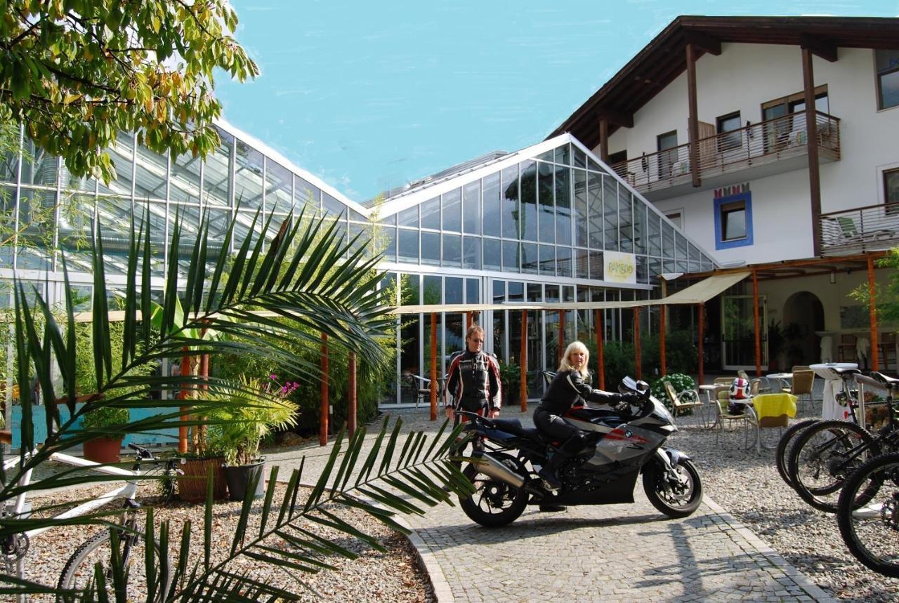 Hotel Bamboo Haupthaus Coldrano Exteriör bild
